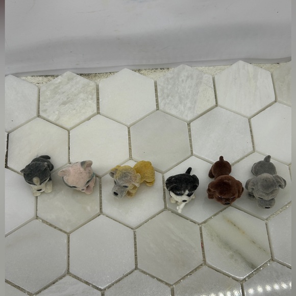 Puppy In My Pocket Collectable Mini Figures 6 Total - Picture 4 of 6